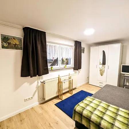 公寓 Lena In Schwerin- Wickendorf